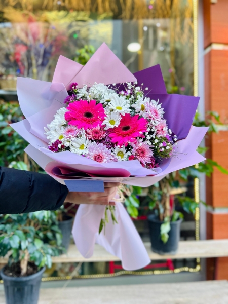 Pembe Mor Kasımpatı Gelbera Buketi