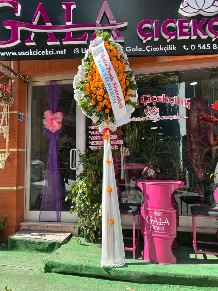 Canlı Turuncu Cinya Çelenk