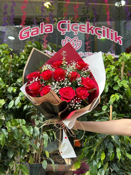 10 Gül Aşk Buketi